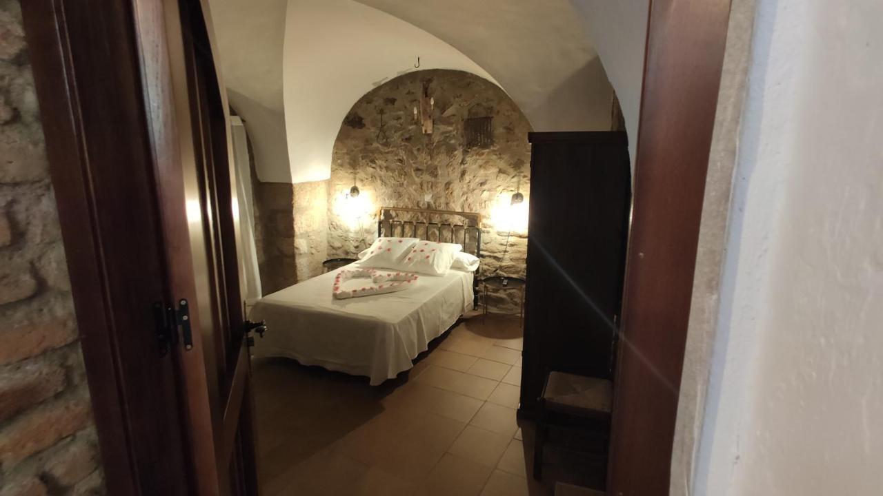 Apartamentos Rurales La Casa De Luis Santa Cruz de la Sierra Kültér fotó