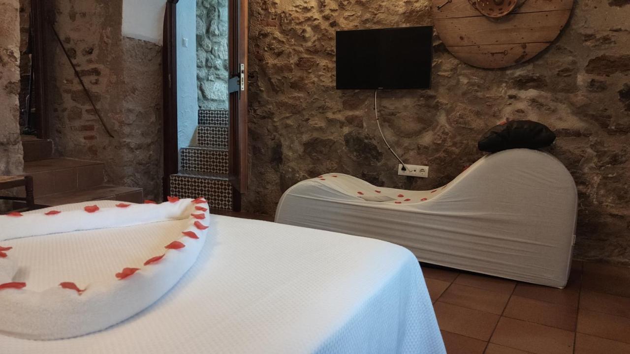 Apartamentos Rurales La Casa De Luis Santa Cruz de la Sierra Kültér fotó